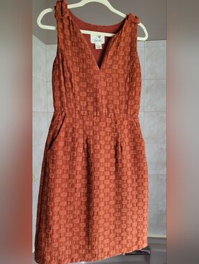 Gorgeous Textured Basket Weave Dress